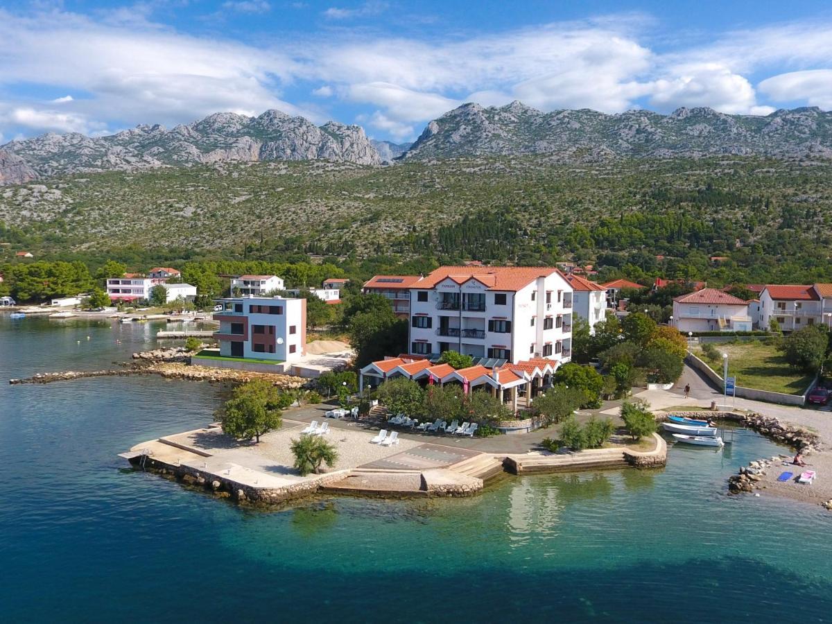 Pansion Croatia Bed and Breakfast Starigrad Paklenica Εξωτερικό φωτογραφία