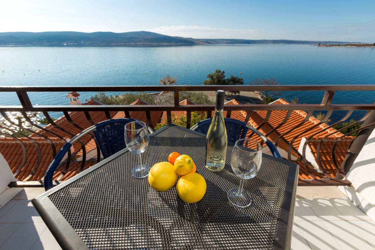 Pansion Croatia Bed and Breakfast Starigrad Paklenica Εξωτερικό φωτογραφία