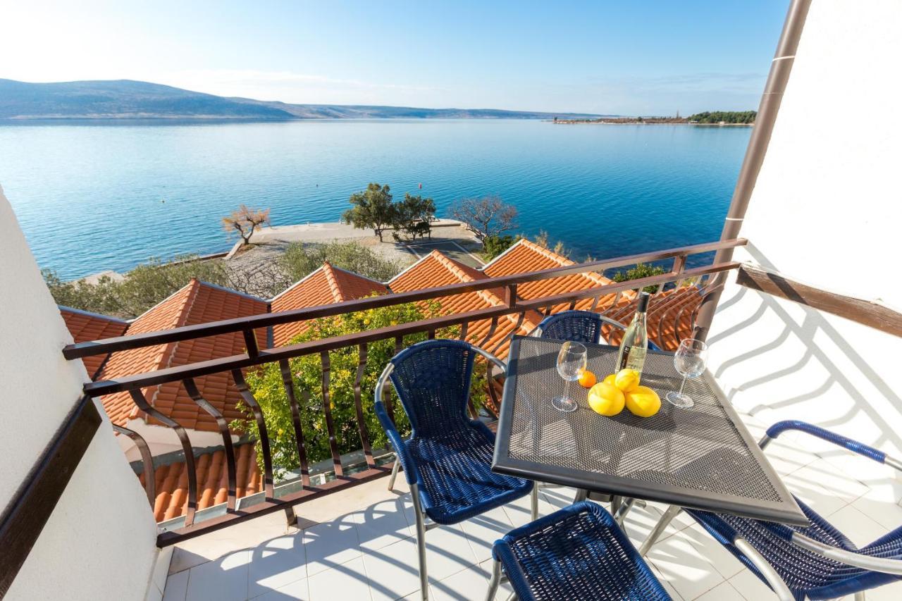 Pansion Croatia Bed and Breakfast Starigrad Paklenica Εξωτερικό φωτογραφία