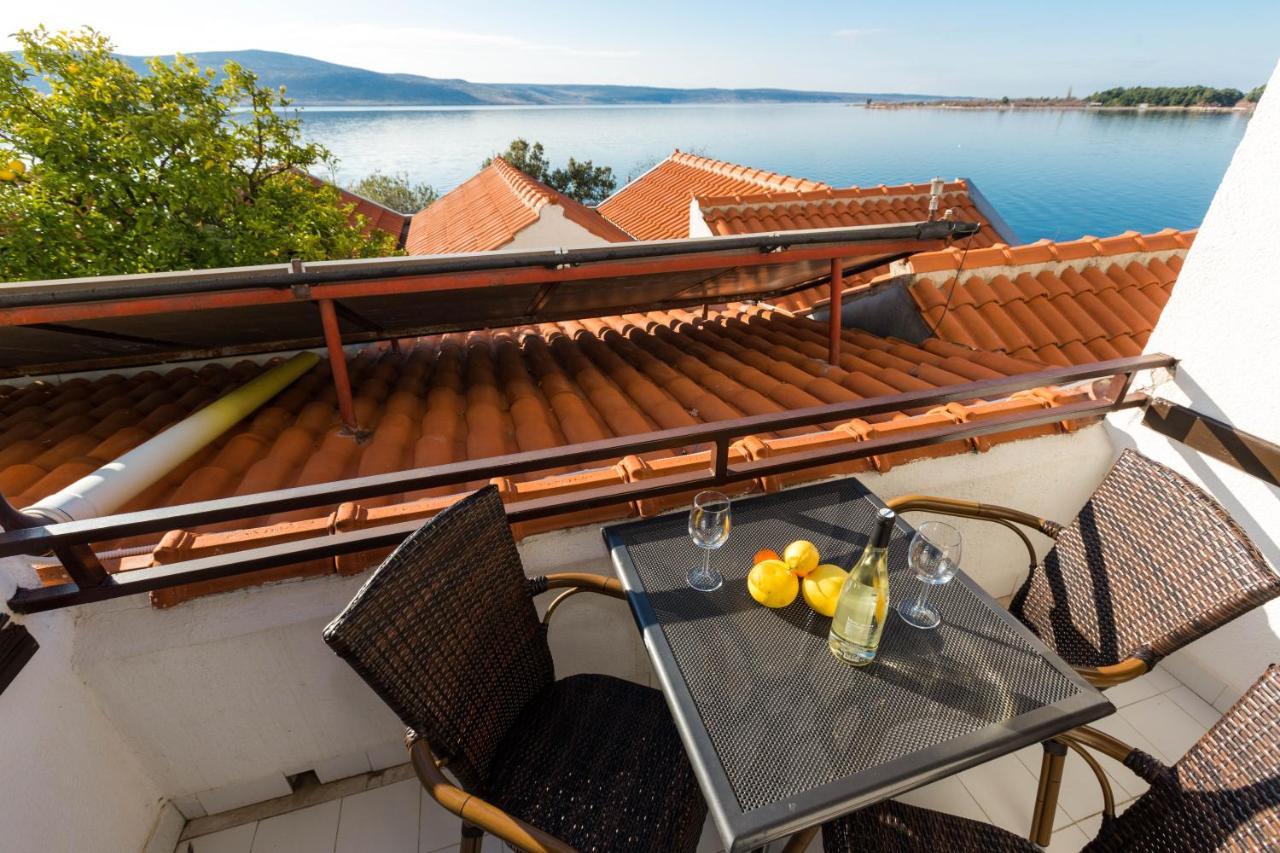 Pansion Croatia Bed and Breakfast Starigrad Paklenica Εξωτερικό φωτογραφία